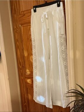 Wide-Leg Lace-Trim Pull-On Pant in White